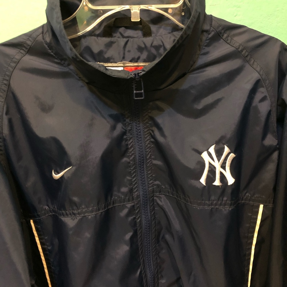 Yankees boys jacket by Nike